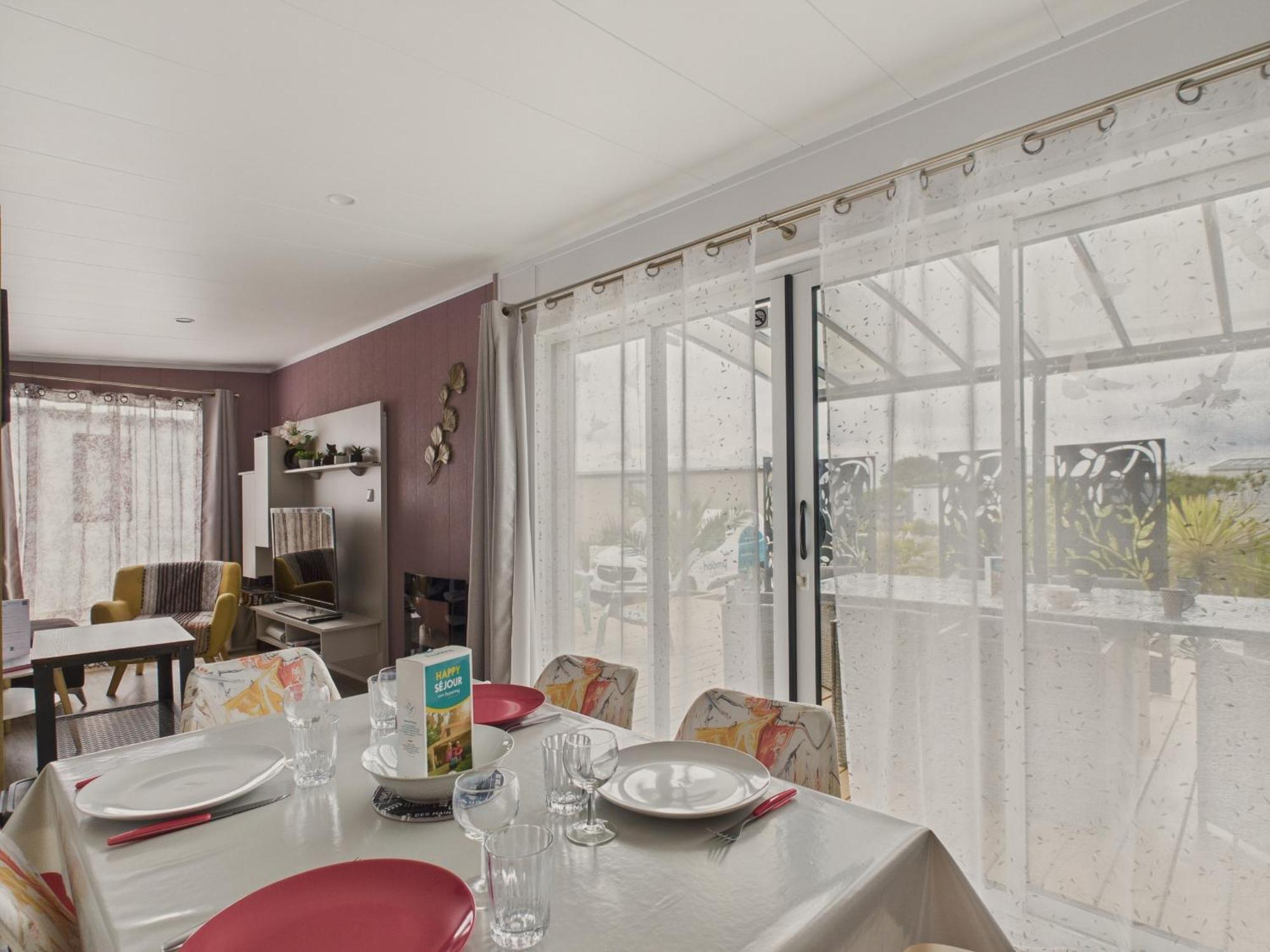 Joli Chalet Pour 6 - Domaine Avec Piscine Brétignolles-sur-Mer Exteriör bild